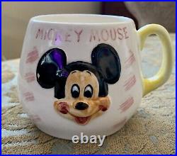 1971 Walt Disney World RARE mugs with stand