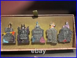 2021 Walt Disney World Park Villains Fearly Departed Box Pin Set Limited LE 2000