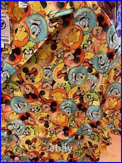 2022 Walt Disney World 50th Anniversary Reyn Spooner Camp Shirt Mickey Button XL