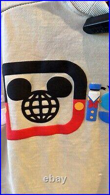 2024 Walt Disney World Characters Letters Mickey Donald Stitch Spirit Jersey L