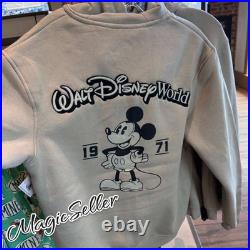 2026 Mickey Mouse Walt Disney World Sweatshirt Hoodie Beige Size S New