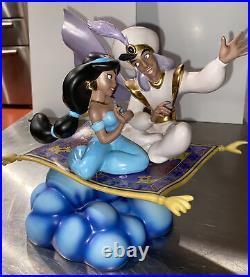 Aladdin & Jasmine A WHOLE NEW WORLD Disney Classics # 1,780/1,992 WDCC