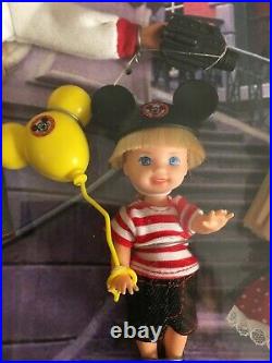 Barbie Walt Disney World Resort Vacation Doll Set Ken, Kelly, Tommy NIB
