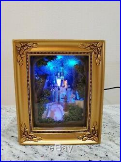 CINDERELLA's CASTLE Walt Disney World Olszewski GALLERY of LIGHT with Box