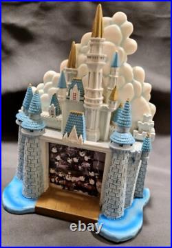 Cinderella Castle, Walt Disney World, vintage 1997, with 3x3 photo frame, RARE Cinderella Castle, Walt Disney World, vintage 1997, with 3x3 photo frame, RARE
