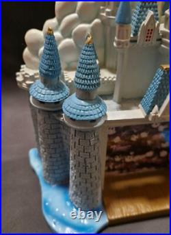Cinderella Castle, Walt Disney World, vintage 1997, with 3x3 photo frame, RARE Cinderella Castle, Walt Disney World, vintage 1997, with 3x3 photo frame, RARE