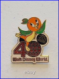D23 Expo 2011 Walt Disney World 40th Anniversary Orange Bird Chaser Pin