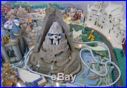 DeAGOSTINI Disney Parade Walt Disney World Miniature Diorama Model Kit Complete
