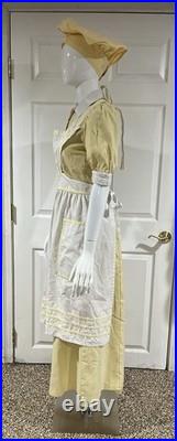 Disney Cast Member Costume Main Street Confectionery Walt Disney World Complete