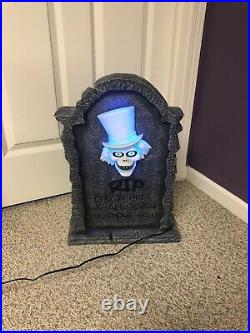 Disney Haunted Mansion Hatbox GHOST big figure tombstone lights ORIGINAL BOX