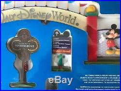 Disney Monorail Park 5 Resort Signs Boxed Playset Walt Disney World Disneyland