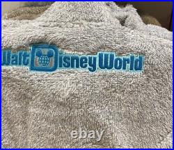 Disney Parks Mickey Fleece Jacket XLarge Walt Disney World Globe Full Zip NEW
