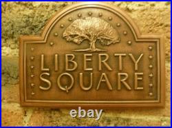 Disney world Magic Kingdom Liberty Square trashcan prop dark shade