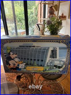 Disney world complete boxed Monorail + Contemporary Resort + spaceship earth