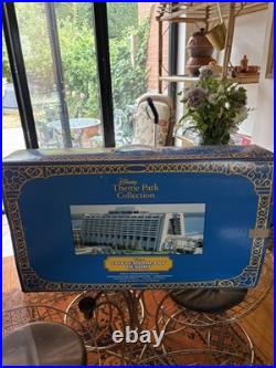 Disney world complete boxed Monorail + Contemporary Resort + spaceship earth