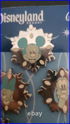 Disneyland Resort Walt Disney World Pins