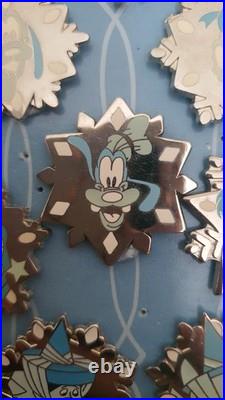 Disneyland Resort Walt Disney World Pins