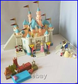 Disneyland Walt Disney World Sleeping Beauty Castle Playset