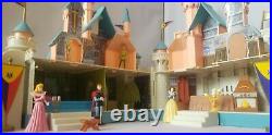 Disneyland Walt Disney World Sleeping Beauty Castle Playset