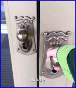 Genuine Alice in Wonderland Walt Disney World Casting Bronze Handle
