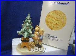 Hummel Wonder of Christmas, Walt Disney World Celebration, TMK8 Mint in box