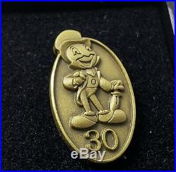 Jiminy Cricket Walt Disney World 30 Years Service Award Pin