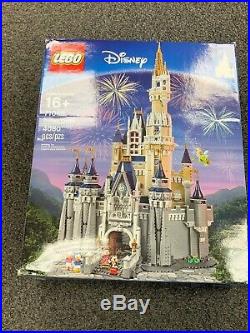 LEGO The Disney Castle Set 71040 Walt Disney World NEW NIB outer damage to box