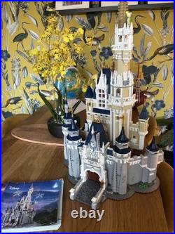 Lego 71040 Disney World Cinderella Castle Set With Minifigures Lego 71040 Disney World Cinderella Castle Set With Minifigures