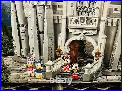 Lego Disney Princess Cinderella Walt Disney Castle Set 71040 Magic Kingdom New