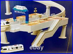 NEW Walt Disney World 50th Anniversary Monorail Gold Remote Control Play Set