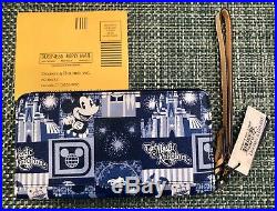 NEW Walt Disney World Dooney And Bourke Wallet/Wristlet 45th Dumbo Leota Mickey