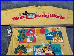NEW Walt Disney World Spirit Jersey Medium Donald Duck Goofy Play in the Park