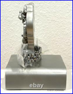 New 2000 Vintage Walt Disney World Le 441/2000 Unisex Watch With Figurine Stand