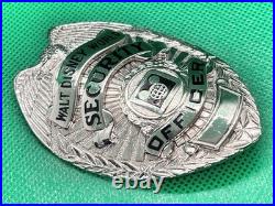 Obsolete Vintage WALT DISNEY WORLD Security Officer Badge Large Pin B3