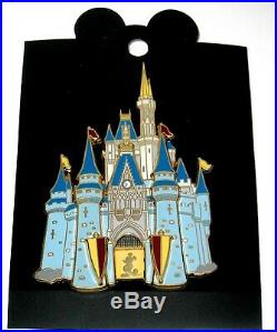 RARE Cast Member Retired Walt Disney World Pin Cinderella Castle 3D Mickey NEW