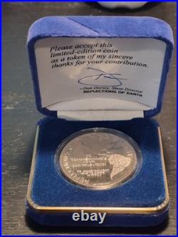 RARE! LE Disney WDW EPCOT 1999 Reflections of Earth Castmember Opening Team Coin