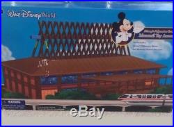 RARE WDW Walt Disney World Polynesian Resort Retired Monorail Toy Playset
