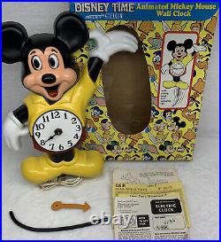 RARE-Walt Disney World DISNEY TIME WELBY by ELGIN Animated Mickey Mouse Clock