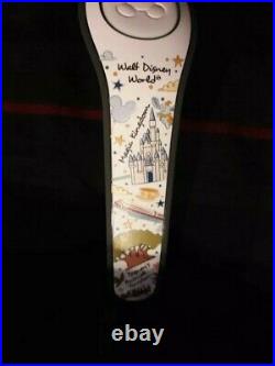 Rare Holiday Gift Package 2017 Walt Disney World Magic Band 2 with all 4 Parks