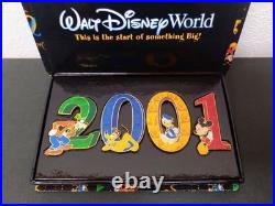 Rare! Retro Walt Disney World 2001 Limited Edition Cosmetic Box Pin