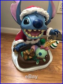 Rare Walt Disney World Limited Edition 300 Christmas Santa Stitch Big Fig In Box