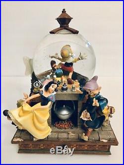 Snow Globe Musical Box Pinocchio Walt Disney World