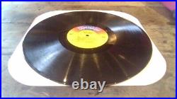 THE OFFICIAL ALBUM OF WALT DISNEY WORLD EPCOT CENTRE 1st DISNEY US LP 1983 NM