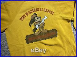 VINTAGE 70s WALT DISNEY WORLD CREW Sweatshirt Fort Wilderness Resort Mickey L/XL