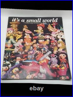 Vintage DisneyLand & DisneyWorld Magazine / Booklet Memorabilia A