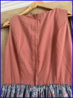 Vintage Disney World EPCOT Cast Member UK Pavilion Female Dress Costume Outfit