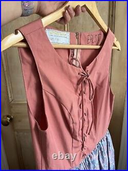 Vintage Disney World EPCOT Cast Member UK Pavilion Female Dress Costume Outfit
