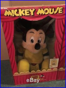 Vintage Walt Disney Mickey Mouse and Goofy World Of Wonder Talking Toys Working