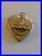 Vintage_Walt_Disney_World_Gold_Toned_Heart_shaped_Locket_Pendant_Rare_01_zfd