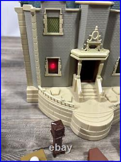 Vintage Walt Disney World Haunted Mansion Monorail Playset AMAZING CONDITION